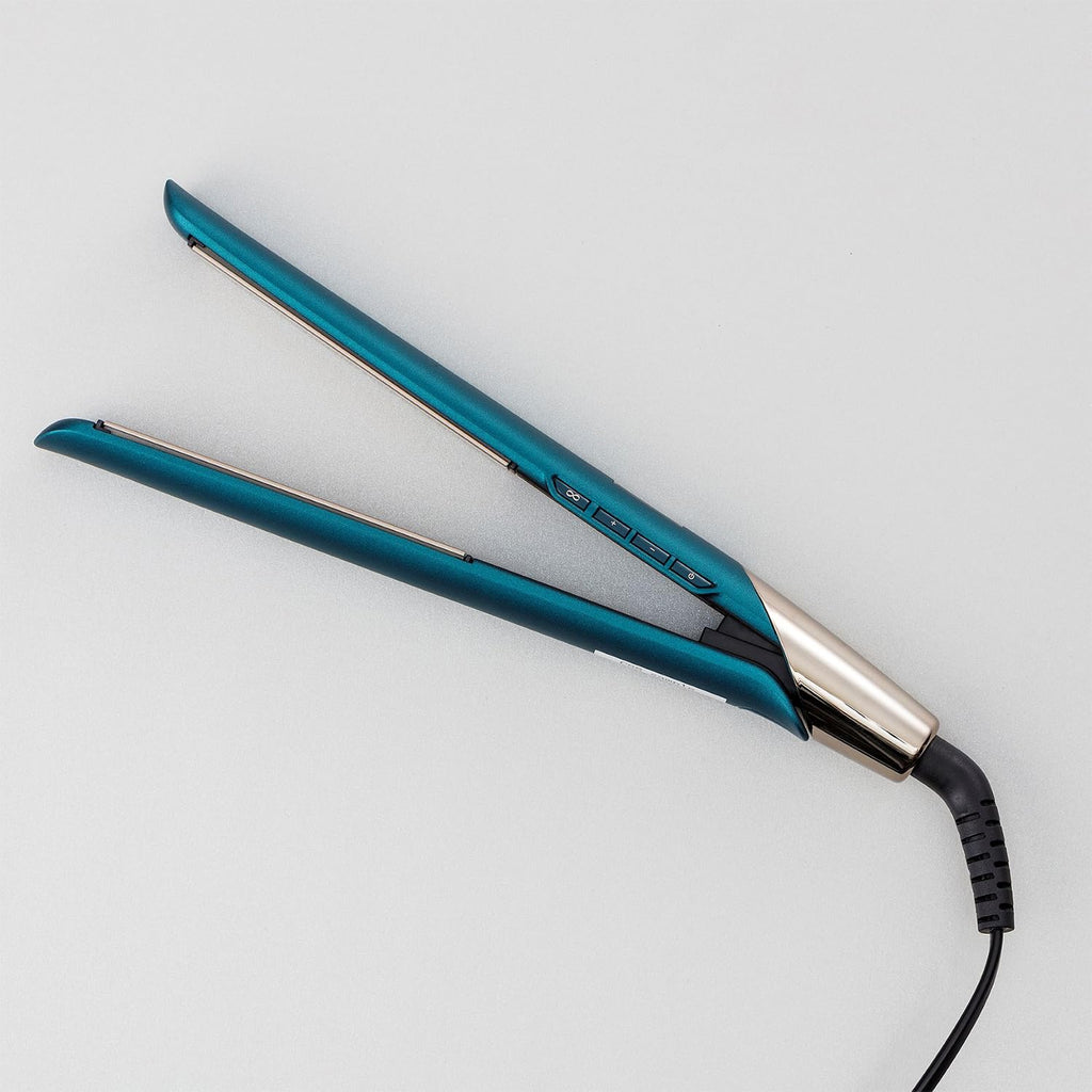 Remington Advanced Coconut Therapy Hair Straightener - Micro-Conditioners infused with Coconut & UV Filters release to nourish hair - Intelligent Heat Sensor to prevent overheating, 150°-230°C, S8648